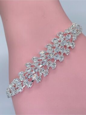 Swarovski Crystal Elements White Crystal Tennis Bracelet Bridal Glam